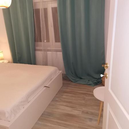 Bloom Box Apartments Craiova Dış mekan fotoğraf