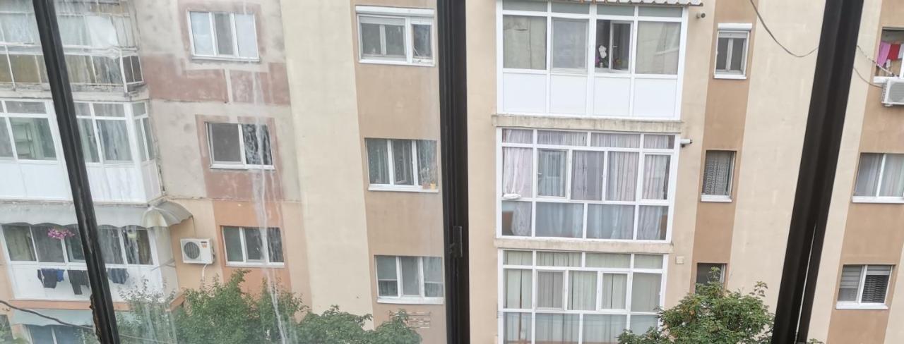 Bloom Box Apartments Craiova Dış mekan fotoğraf