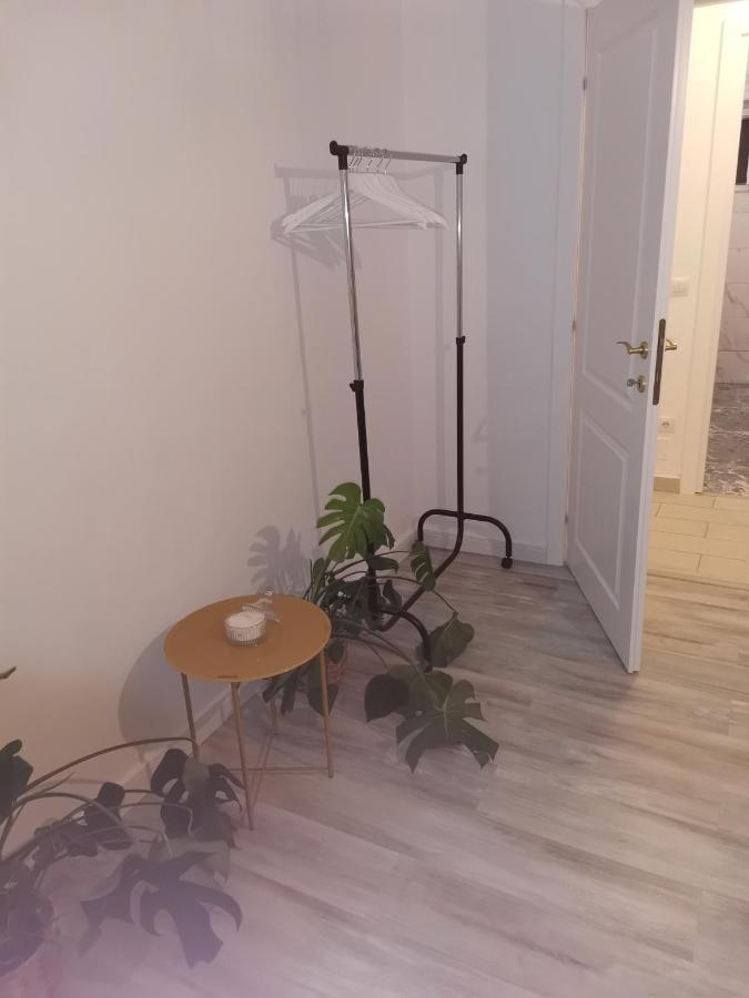 Bloom Box Apartments Craiova Dış mekan fotoğraf