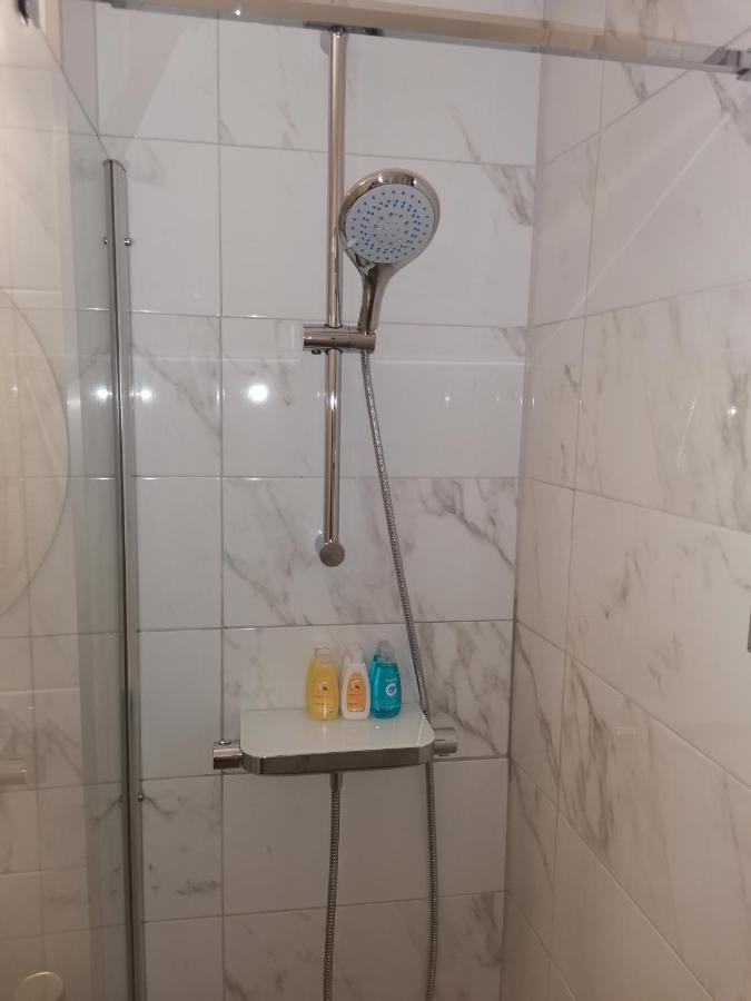 Bloom Box Apartments Craiova Dış mekan fotoğraf