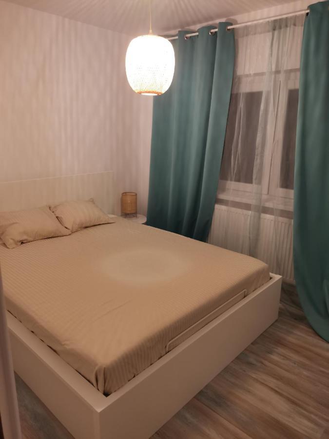 Bloom Box Apartments Craiova Dış mekan fotoğraf